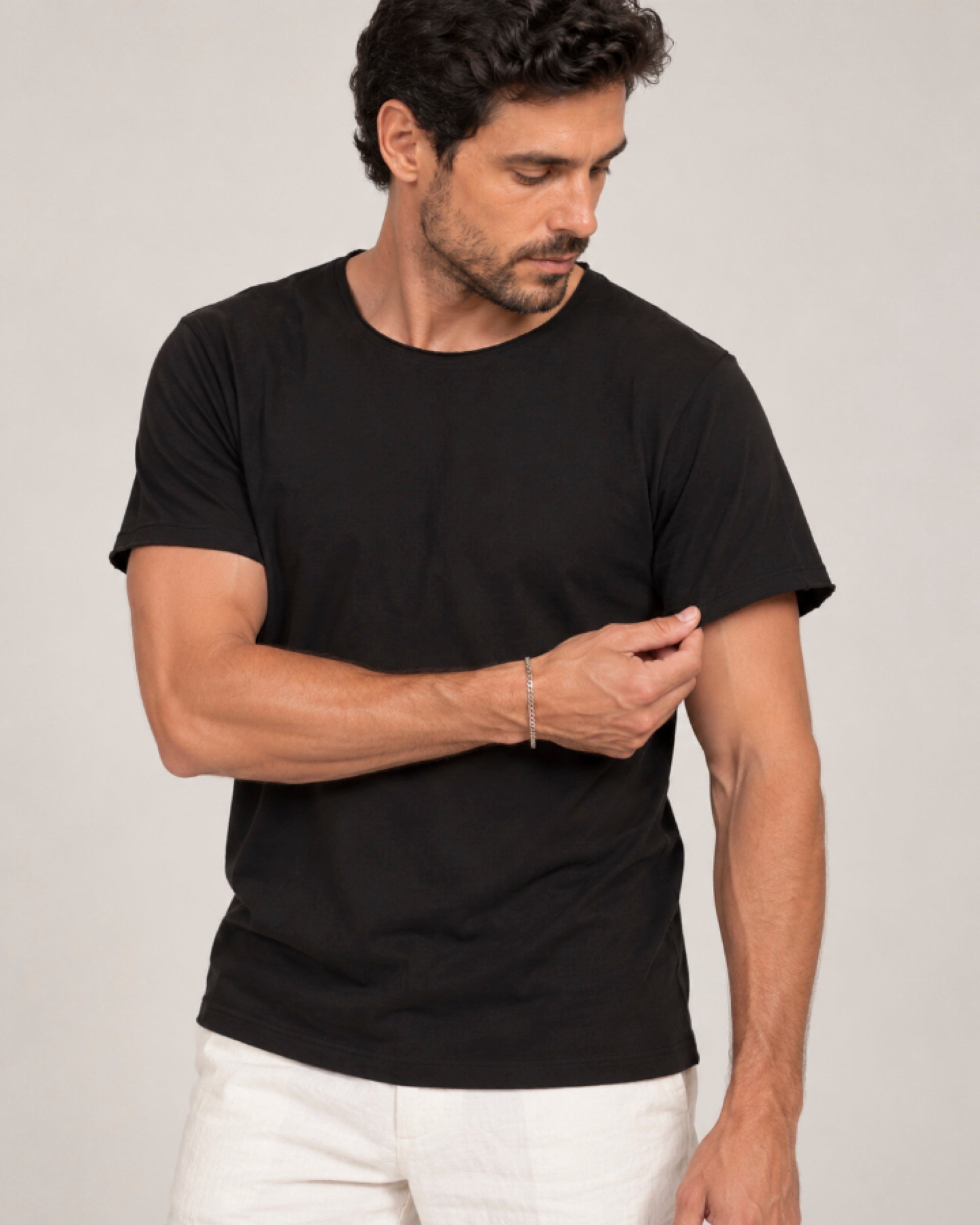 Camiseta Relax Pré-Lavada de Algodão Premium Preto