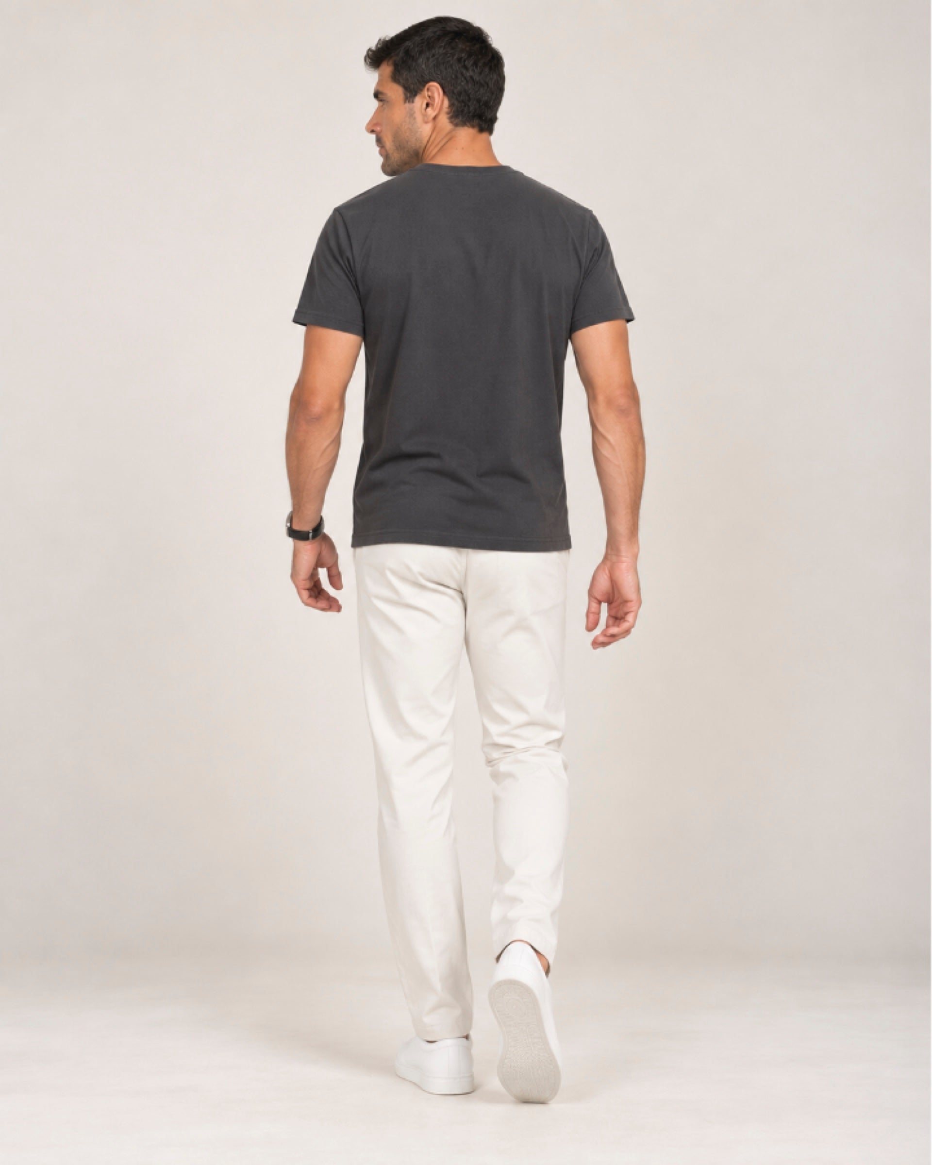 Camiseta Clássica Pré-Lavada de Algodão Premium Grafite