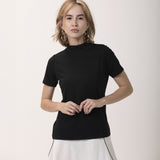 Camiseta Gola Alta Tecnológica Modal Feminina Preto